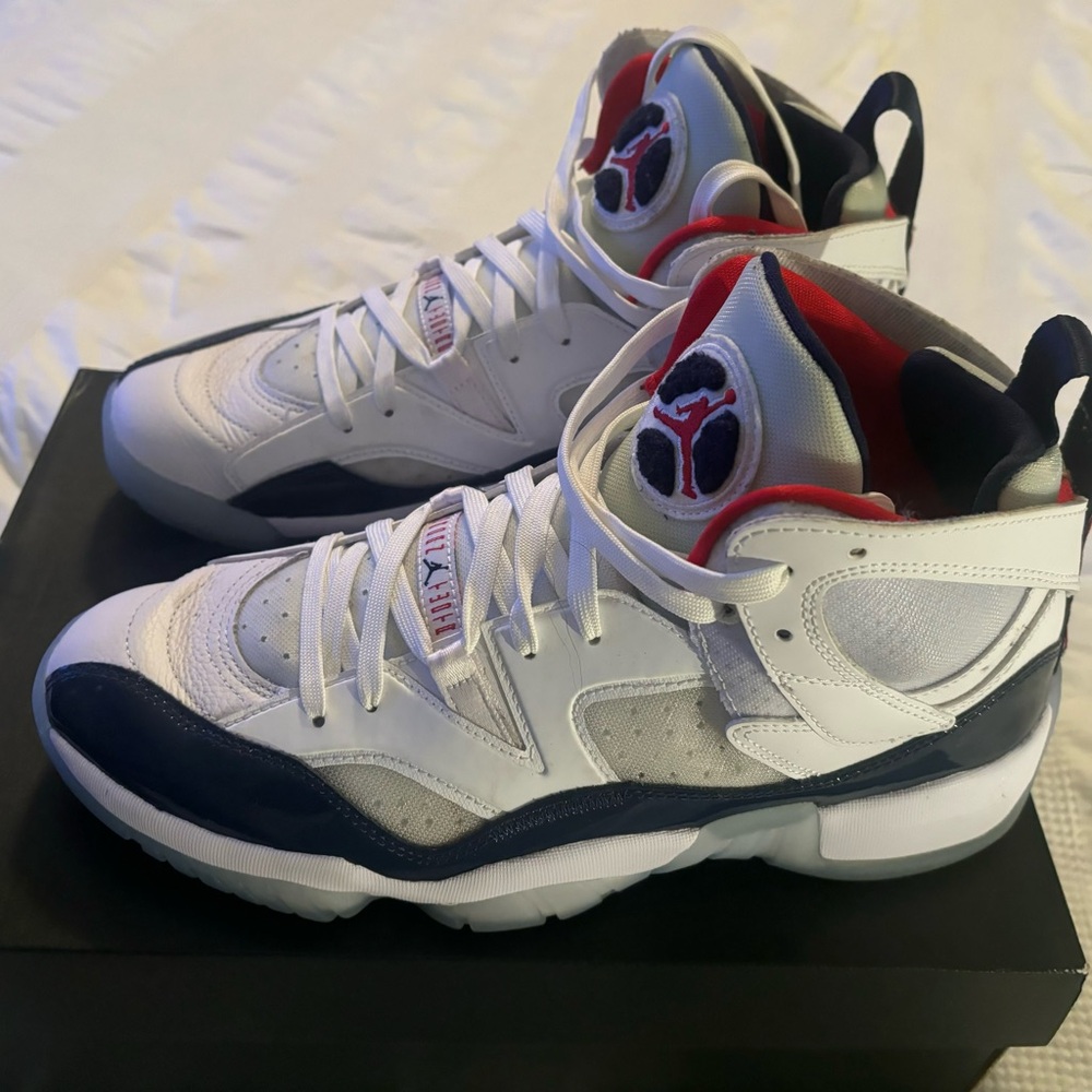 Jumpman Two Trey Size 10.5
